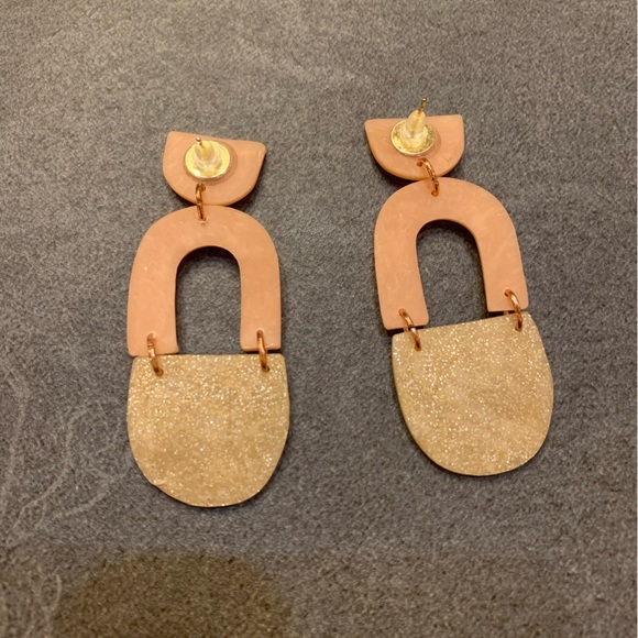 Clay Earrings - Picture 3 of 3